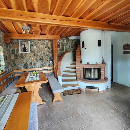 בית נופש In - Kranjska דולנז'סקה טופליסה
