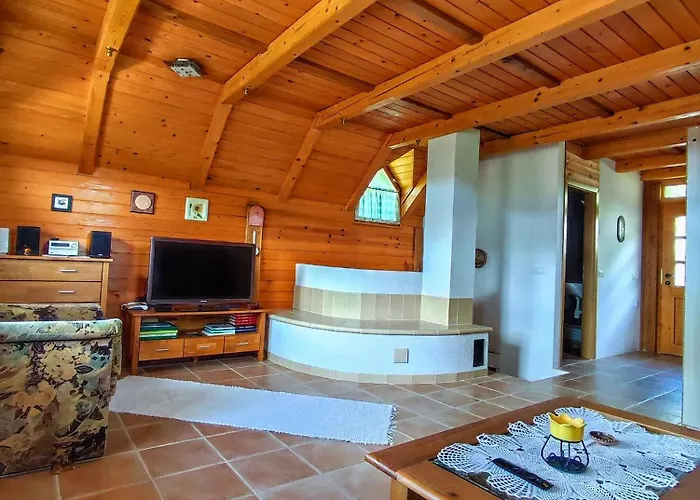 In - Kranjska בית נופש דולנז'סקה טופליסה