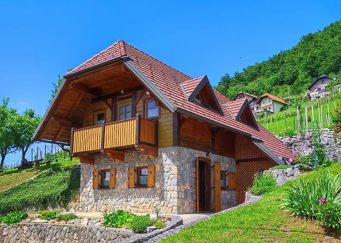 בית נופש In - Kranjska דולנז'סקה טופליסה